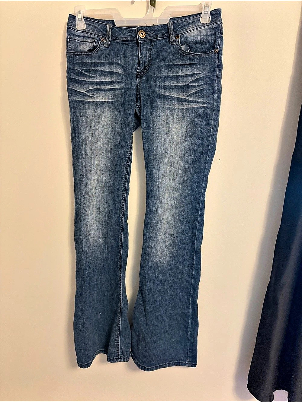 Mudd Flare Jeans in Blue Size 9